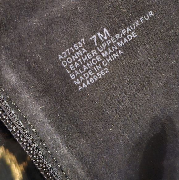 H by Halston Donna Black Leather faux fur boots - Picture 4 of 4